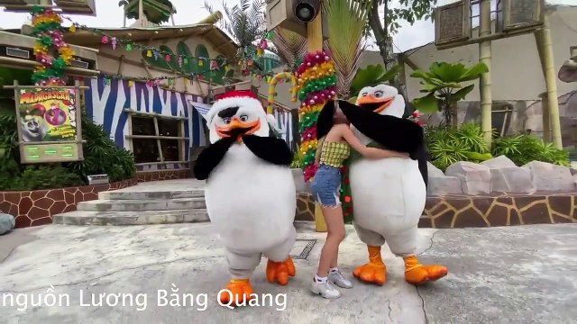 Lương Bằng Quang và Ngân 98 đi chơi Noel