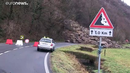 Mau tempo gera caos da Croácia a Portugal