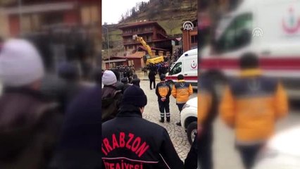 Uzungöl'de kaçak binaların yıkımına başlandı