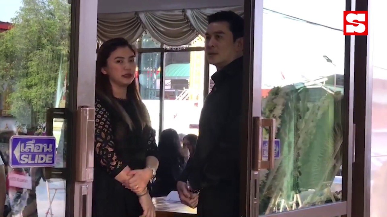 ชาคริต แย้มนาม สุดอาลัยรักหลังสูญเสียคุณแม่สุดที่รัก คุณสมลักษณ์ แย้มนาม