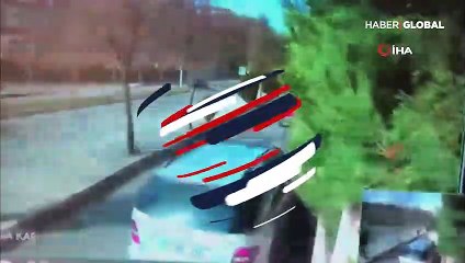 Ümraniye'de saniye saniye böyle takla attı