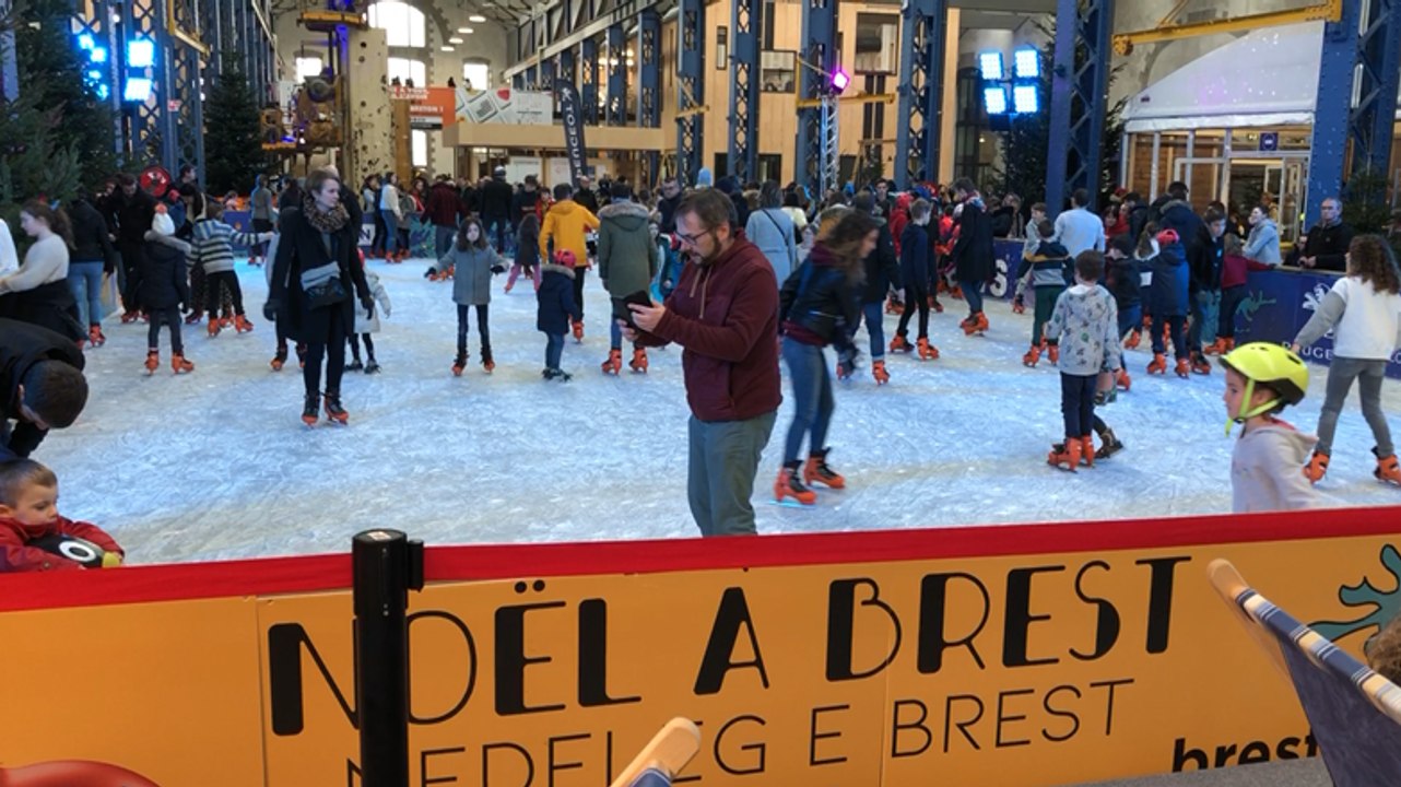 Une patinoire aux Ateliers des Capucins