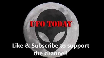 Graban este OVNI aterrizando verticalmente en unas montañas de Italia