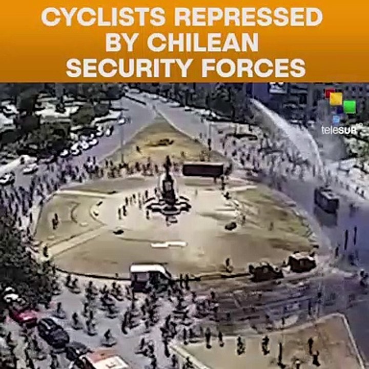 Cyclists Repressed By Chilean Security Forces