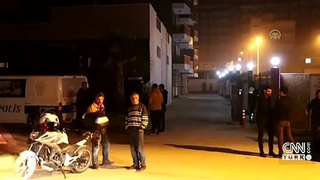 Polis memuru erkek arkadaşını öldürüp intihar etti