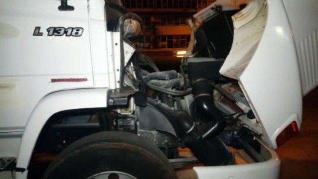 Corpo de Bombeiros é mobilizado para combater suposto incêndio em veículo