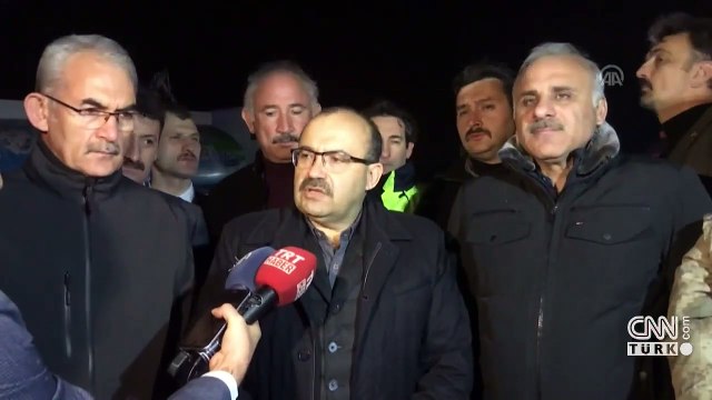 Vali Ustaoğlu: Ciddi bir rüzgar var, kontrol altına alamadık