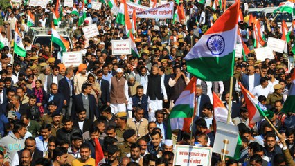 India's citizenship law: Opposition protests bill
