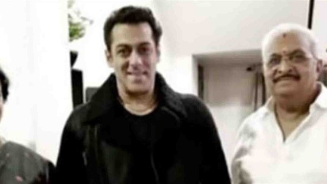 ಸುದೀಪ್ ಫ್ಯಾಮಿಲಿ ಜೊತೆ ಸಲ್ಲು ಭಾಯ್ ಹರಟೆ | KICCHA SUDEEP | SALMAN KHAN | FILMIBEAT KANNADA