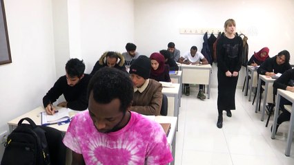 Türkçe öğrenen uluslararası öğrenciler akademik hayata öz güvenle başlıyor - SAKARYA