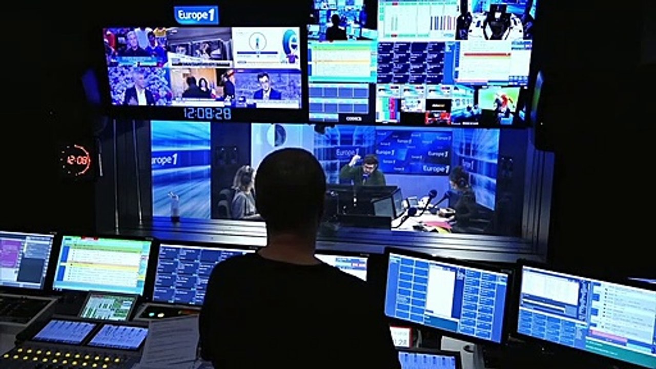 Etienne Daho, Isabelle Boulay ou Anais Delva ont sorti ou travaillent sur un album de Noël