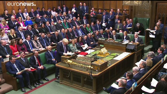 Τι θα πει η Βασίλισσα Ελισάβετ στο φετινό χριστουγεννιάτικο μήνυμα της