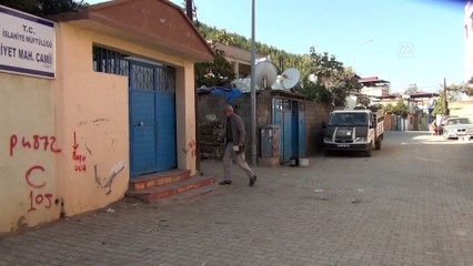 Mahallesindeki caminin hat süslemesini gönüllü yaptı - GAZİANTEP