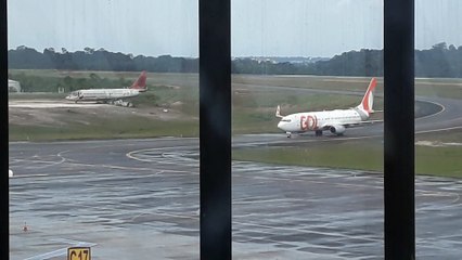 [SBEG Spotting]Boeing 737-800-PR-GUY pousa em Manaus antes de seguir para Orlando(21/12/2019)