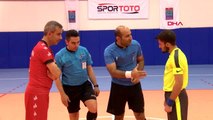 Spor futsal 2'nci lig 2'nci devre maçları kemer'de başladı