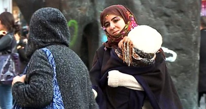 Dilenci kılığına girip ahlaksız teklif alan CNN Türk muhabiri o anları anlattı