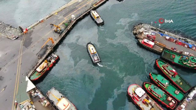 Marmara Denizinde çevre kirliliği havadan görüntülendi