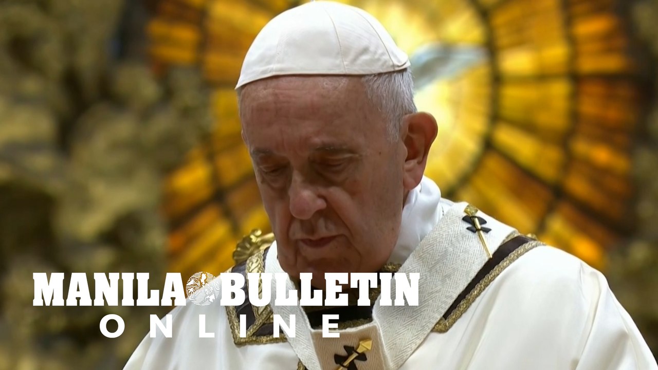 Pope Francis kicks off Christmas celebrations with midnight Mass