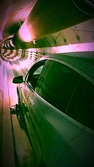 Elon Musk muestra cómo sería el viaje de un Tesla Model X por uno de sus túneles