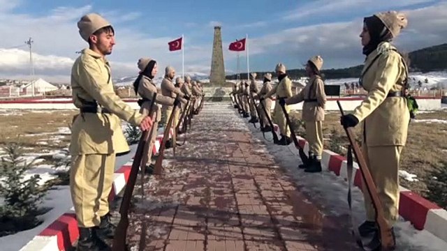 Sarıkamış şehitlerine sıfırın altında 10 derecede saygı nöbeti - KARS