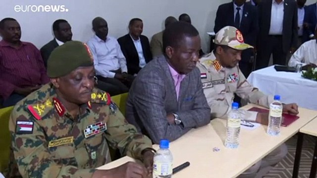 Sudan, una firma per la pace: entro febbraio il governo unitario di transizione