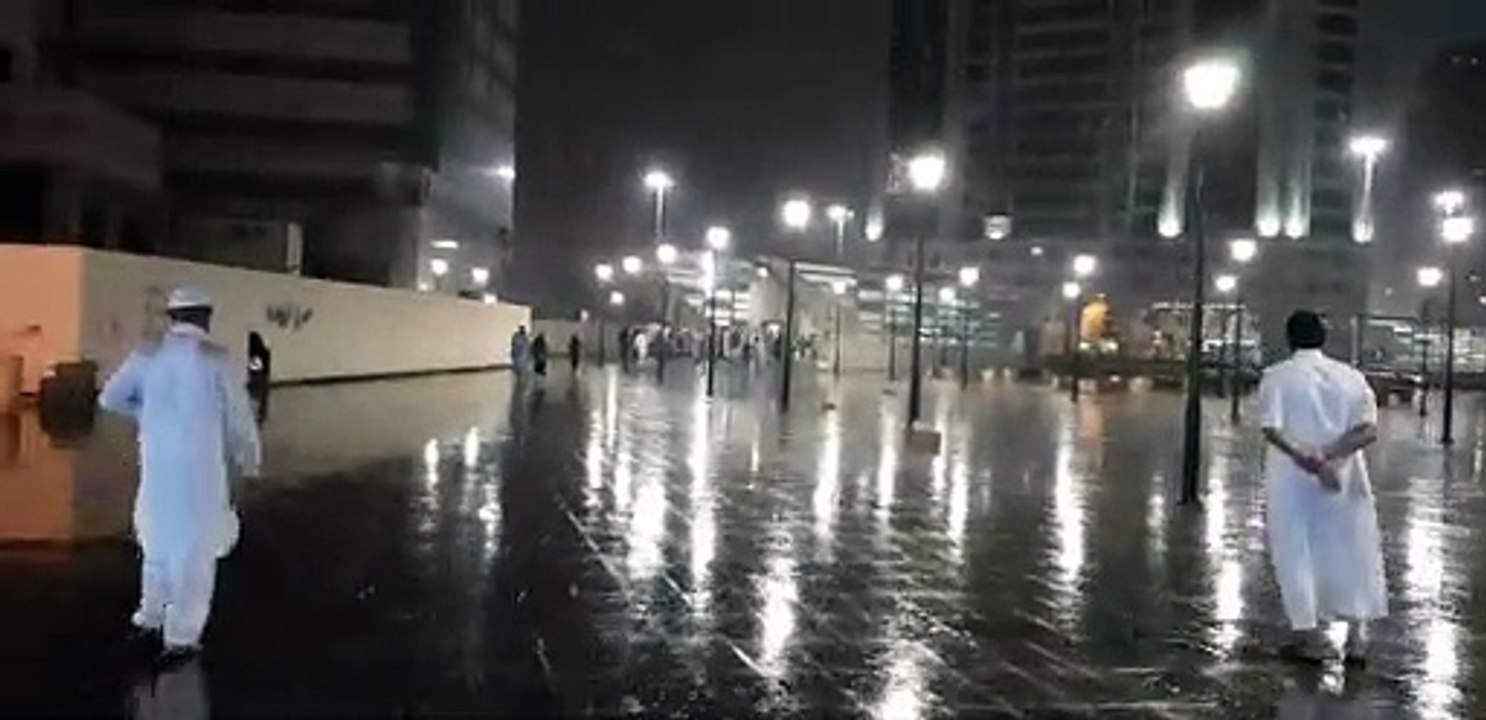 Rain in Masjid E Nabvi Shareef 2019