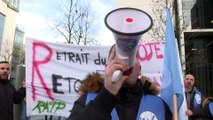 فرنسا: الإضراب ضد إصلاح أنظمة التقاعد مستمر