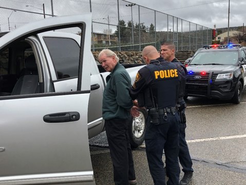 PD: Naked man who entered Prescott bar is caught - ABC15 Crime