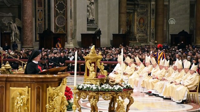 Vatikan'da geleneksel Noel ayini yapıldı