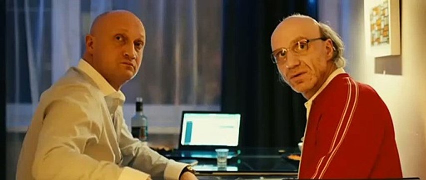 Со мною вот что происходит. Русский трейлер