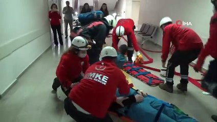 Hastanede yangın ve patlama tatbikatı nefes kesti