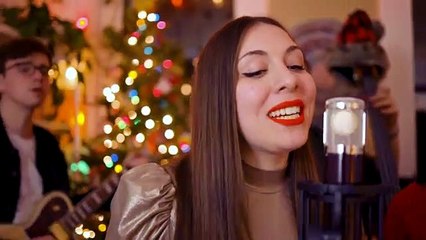 "Rocking Around The Christmas Tree"