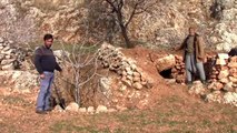 Köylüler, Roma dönemine ait kaya mezarlar buldu