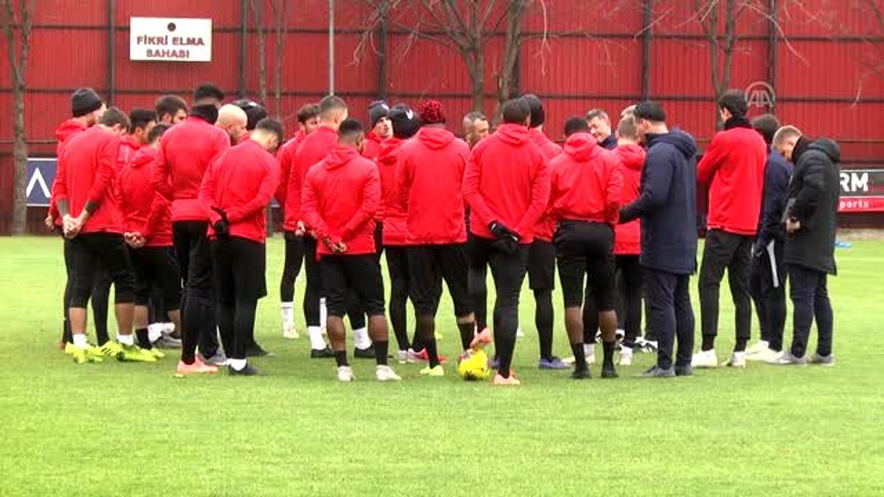 Gençlerbirliği Teknik Direktörü Hamza Hamzaoğlu, Beşiktaş maçını değerlendirdi