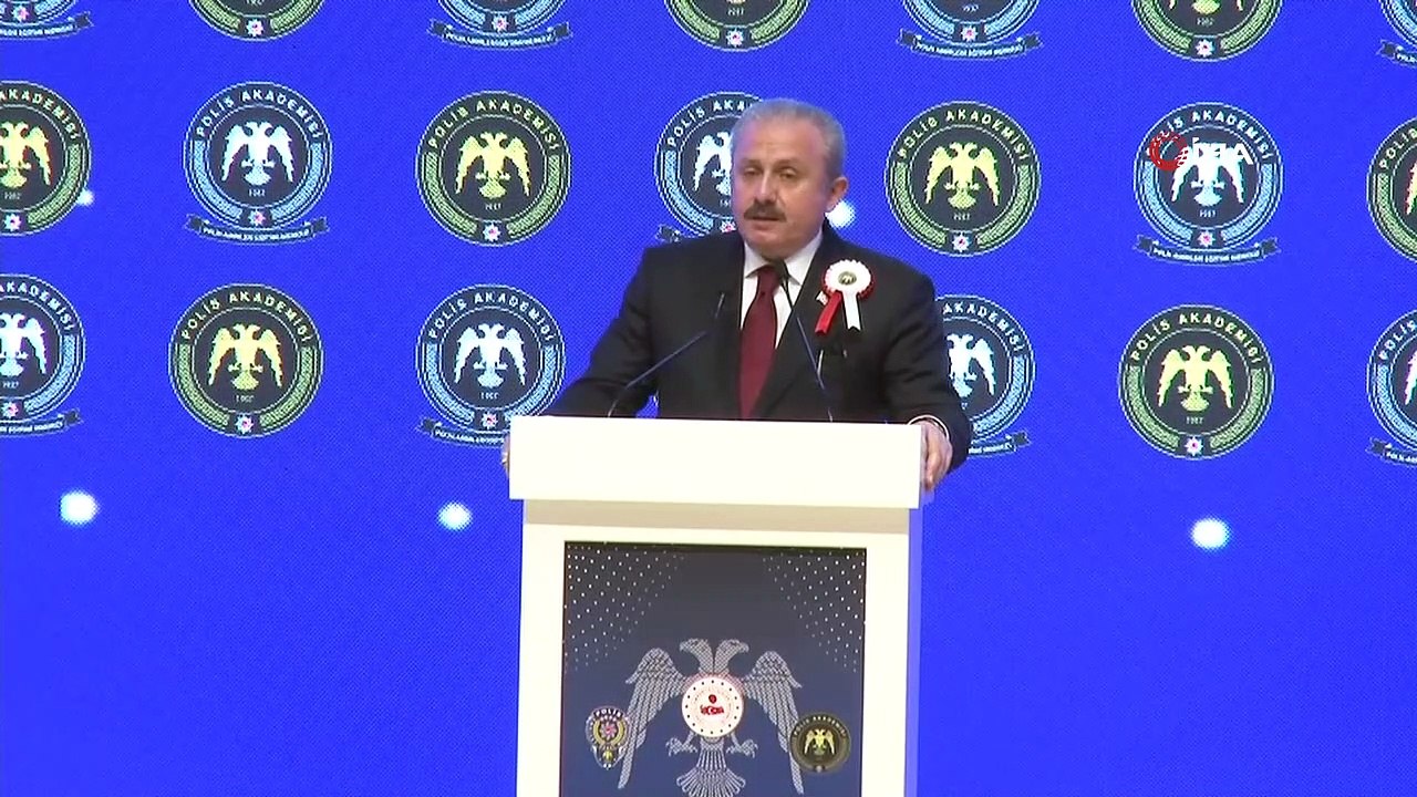 TBMM Başkanı Şentop, Polis Akademisi Polis Amirleri Eğitim Merkezi 4. Dönem Mezuniyet Töreni'ne katıldı