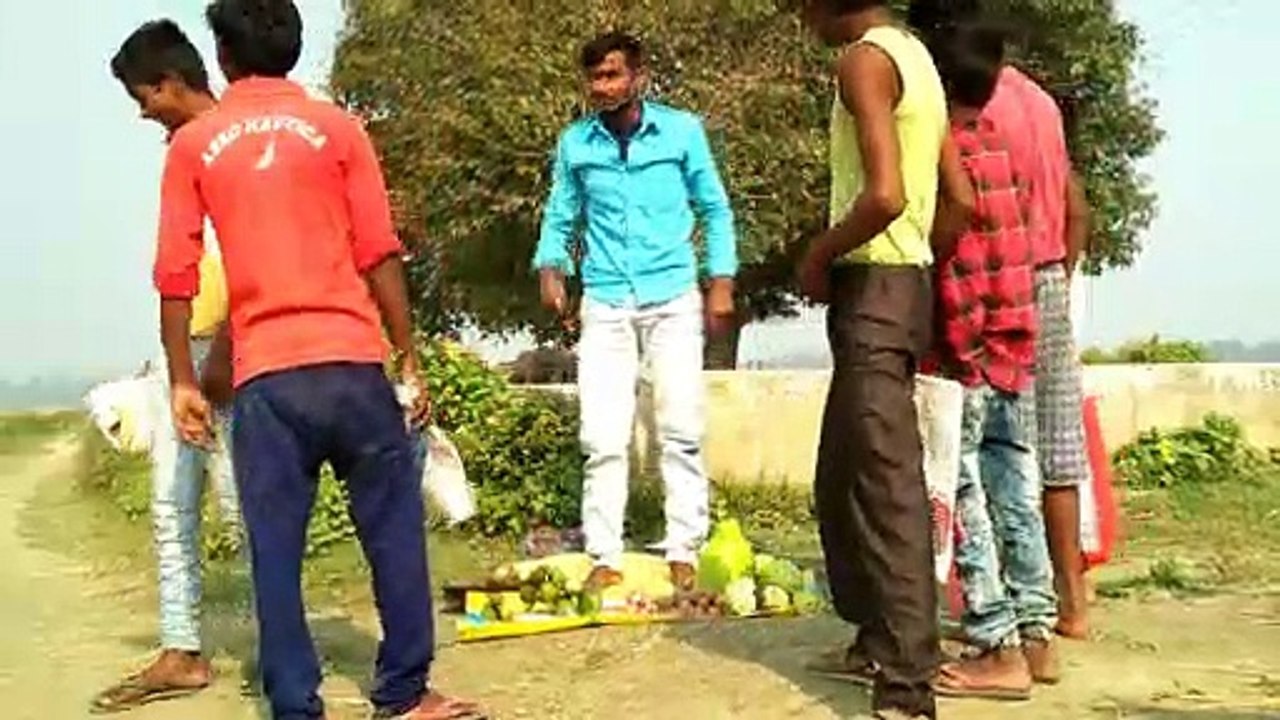 SABZI SABSE SASTI | INDIANS BUYING सब्जी | VERITABLE | PIYAJ 200 KG SMARTNAPPY