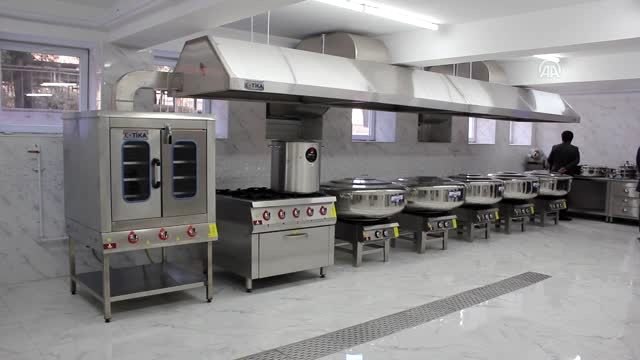 TİKA Afganistan Dışişleri Bakanlığı mutfağını yeniledi