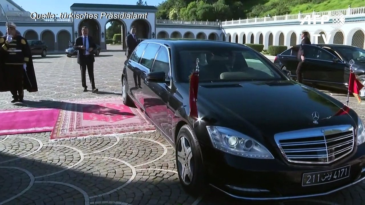 Erdogan zu Überraschungsbesuch in Tunesien - Gespräche über Libyen