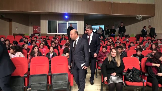 Erciş Belediyesi öğrencileri ilk kez sinema ile buluşturdu - VAN