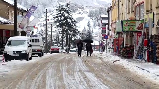 Hadim'de kar yağışı etkili oluyor - KONYA