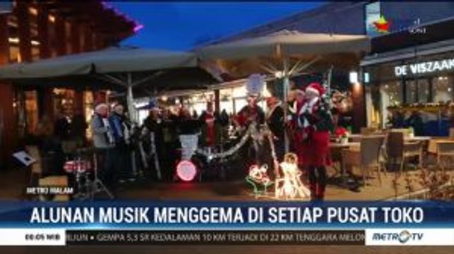 Alunan Musik Natal Ramaikan Pusat Toko di Belanda