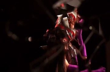 QUEM TEM MEDO DE CRIS NEGÃO