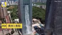 Construyen en China este rascacielos con la cascada más alta del mundo , pero hay un problema…