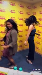 Sunny Leone ki woke to Delhi | Tiktok Masti