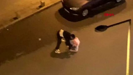 Esenyurt'ta sürücülerin yol ortasındaki kavgası kamerada