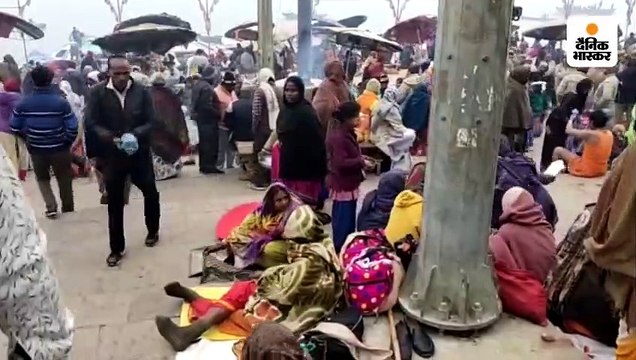12 घंटे पहले मंदिरों के कपाट बंद, श्रद्धालुओं ने गंगा में लगाई डुबकी, जप-तप जारी