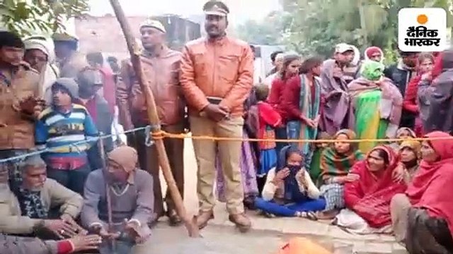 जालौन में सेवादार की मौत, परिजन का आरोप- महंत और दरोगा ने मार डाला, पुलिस ने हिरासत में लिया