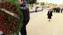 Bakan Pekcan, Azerbaycan'daki Türk ve Azeri şehitliklerini ziyaret etti - BAKÜ