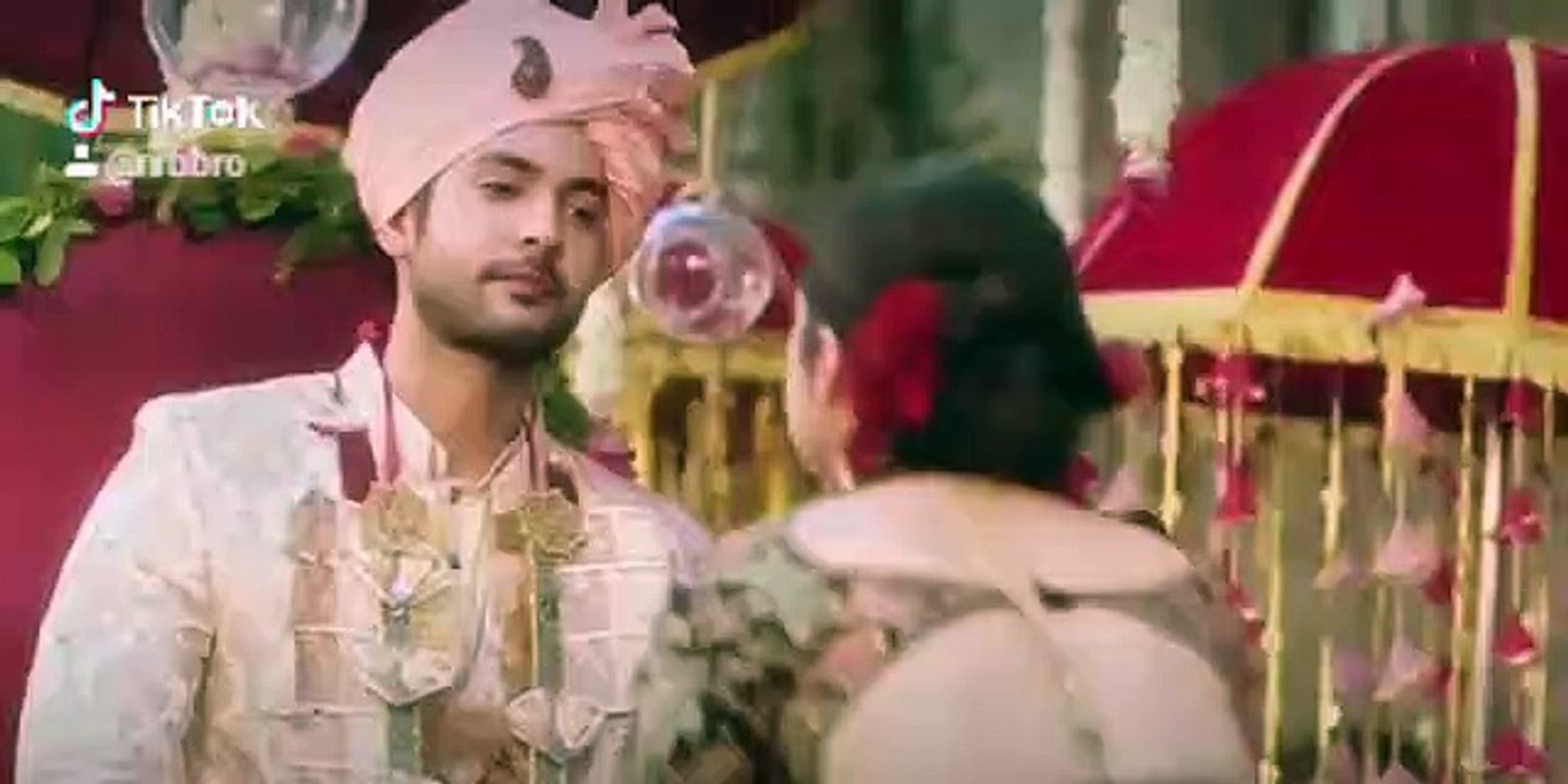 Yaad Piya ki Aane Lagi Bheegi Bheegi Raaton mein  || WhatsApp status || Bheegi Bheegi Raaton Mein