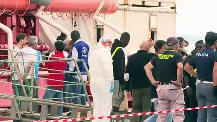 Número de chegadas de migrantes desce na Itália e Espanha e sobe na Grécia, Malta e Chipre